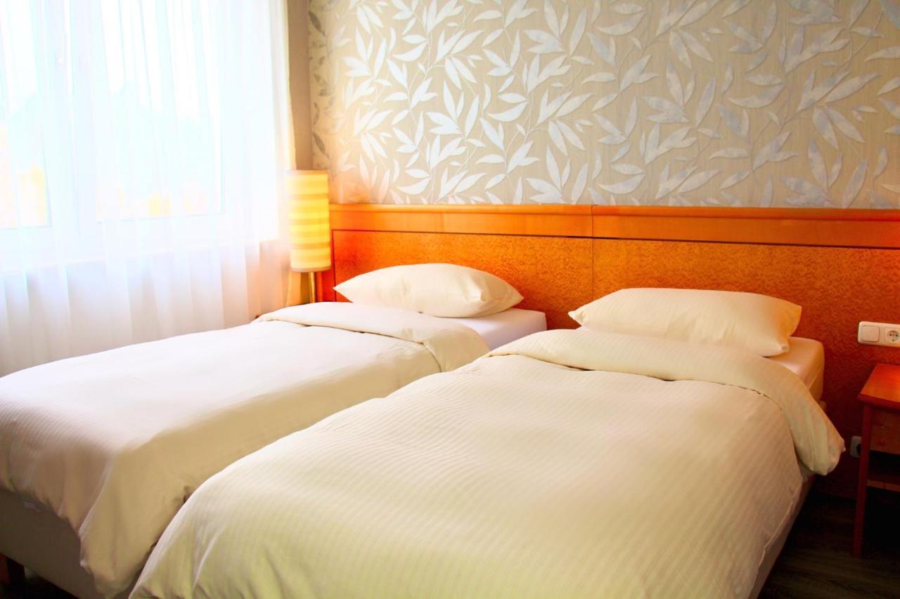 Parkhotel Viktoria Velten Εξωτερικό φωτογραφία