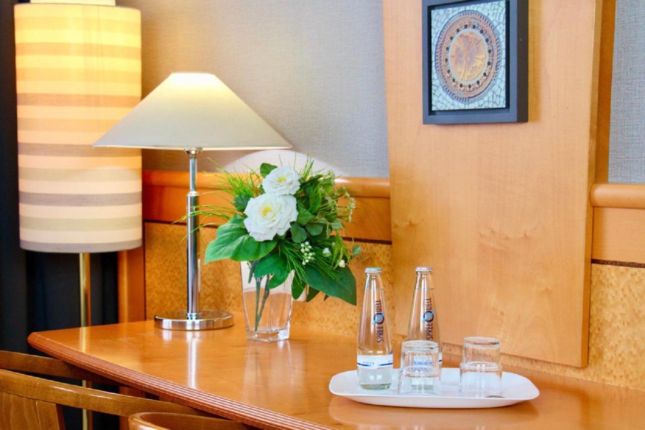 Parkhotel Viktoria Velten Εξωτερικό φωτογραφία